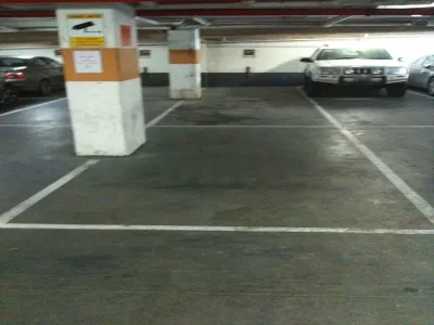 Parking For Rent - 2 Tandem Car Parks On St. Kilda Rd - Great Value