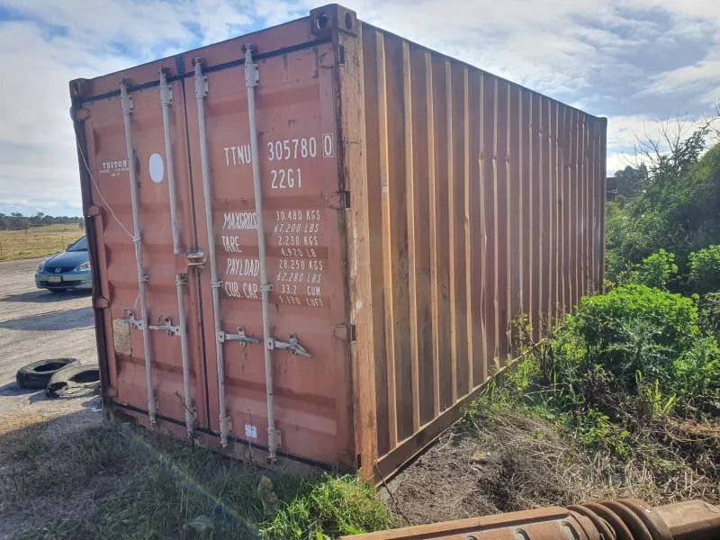 Parking For Rent - 20' Sea Container Super Dry And Secure