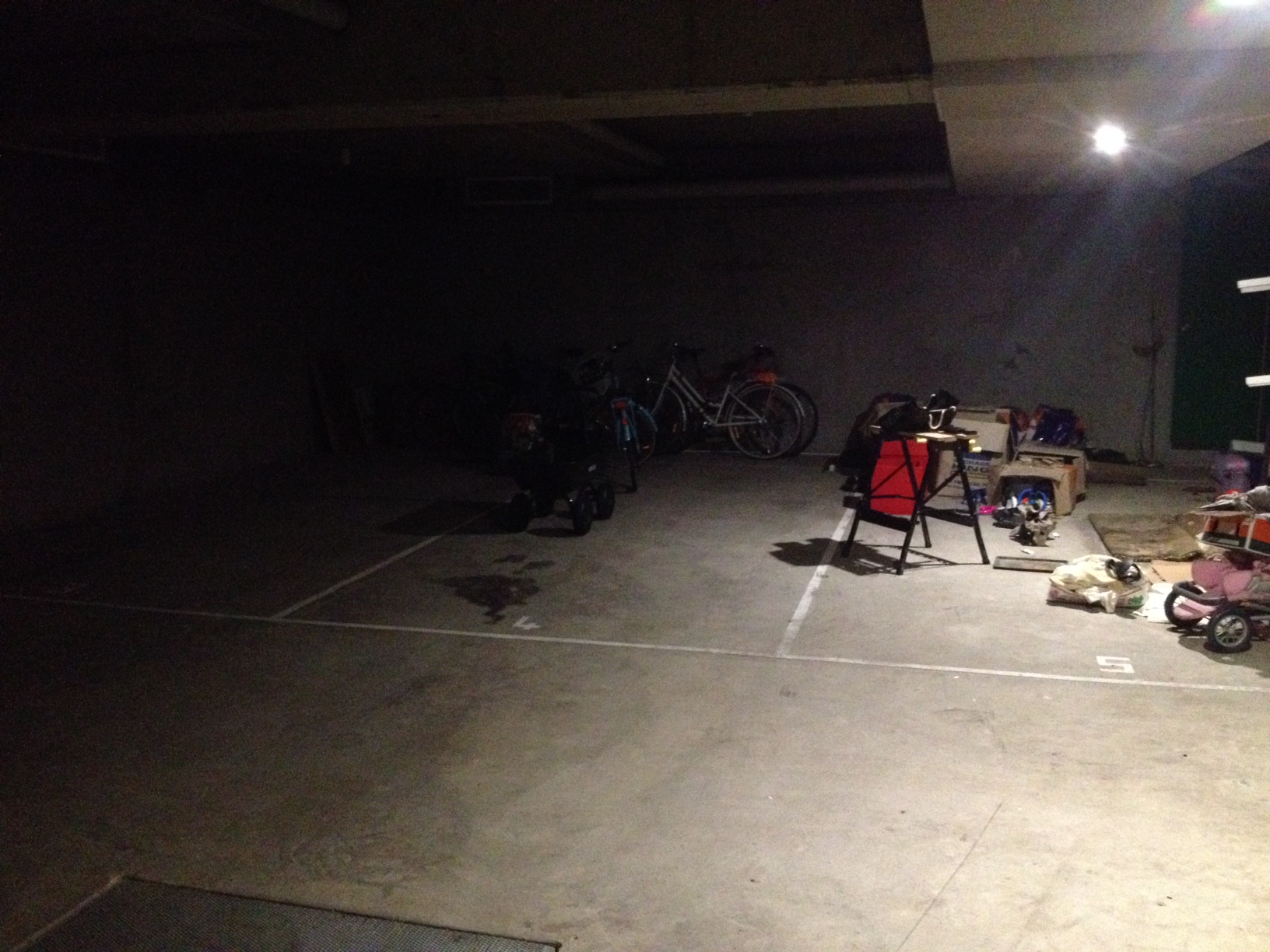 Parking For Rent - 4mins Walk To St Peters Station - Secure Underground Space