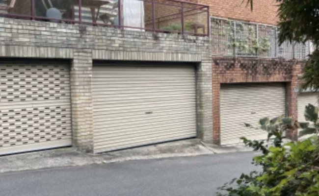 Parking For Rent - Double Bay Lock Up Garage, 2 Min Walk From Everything.