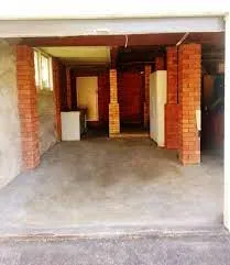 Parking For Rent - Garage For Rent Suitable For Storage Or Vehicle