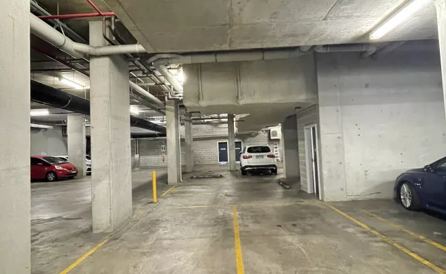 Parking For Rent - Great Car Space For Lease At Mascot