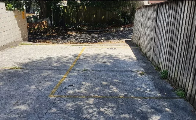 Parking For Rent - Great Parking Space Near Bronte