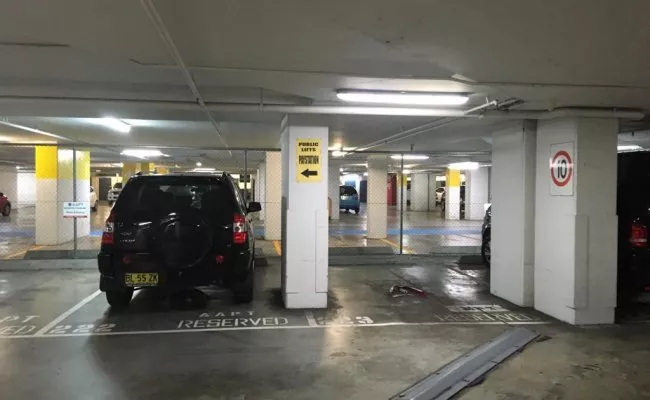 Parking For Rent - Large Car Space In World Square Shopping Centre