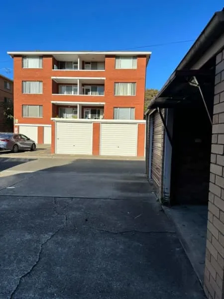 Parking For Rent - Lockup Garage For Rent Available Immediately Kogarah