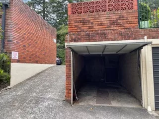 Parking For Rent - Manly Beach Front Lock Up Garage/storage/parking $120pw.