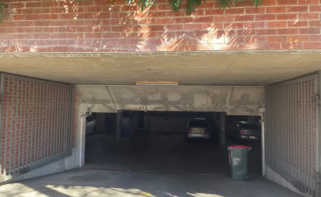 Parking For Rent - Large Undercover Parking Space In Paddington