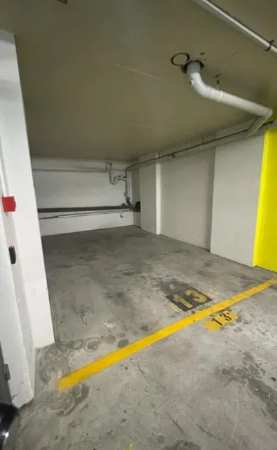 Parking Spaces For Rent - Secure Spot In Woolloomooloo Walking Distance To City Cbd /wharf/botanic Gardens/ovolo