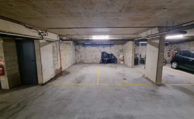 Parking Spaces For Rent - Secure Underground Parking (remote Control) 8 Min Walk To Neutral Bay Centre And Bus Into City