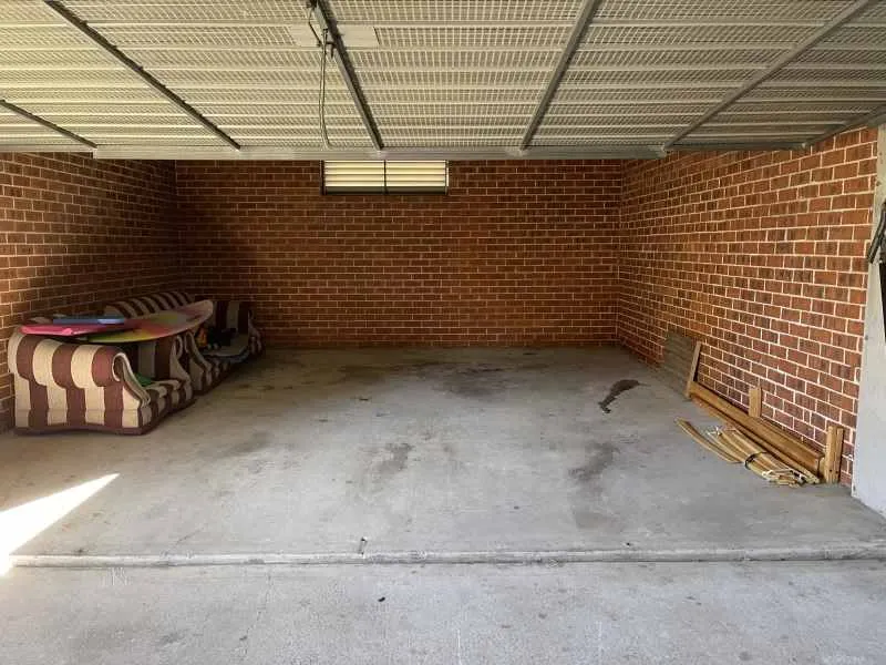 Large Double Garage On Rent At Parramatta Cbd