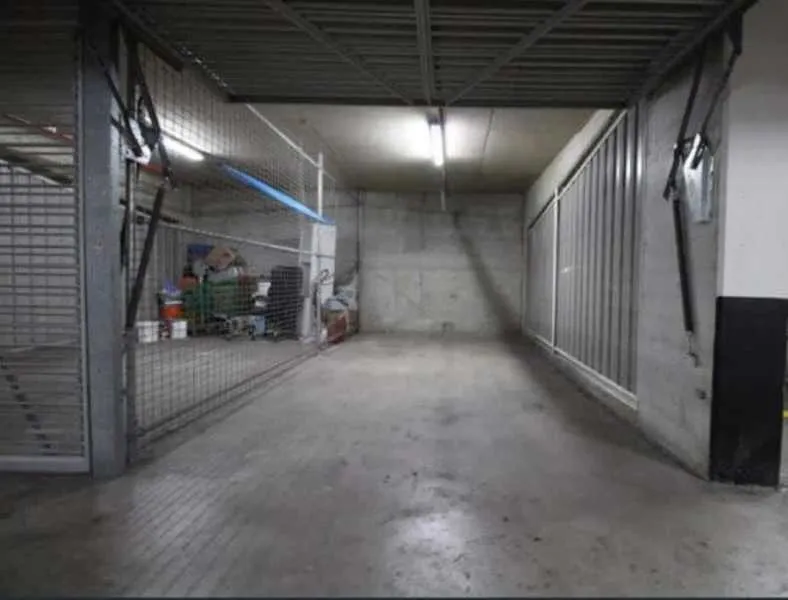 Lockup Garage / Carpark 1 Mins From Strathfield Station