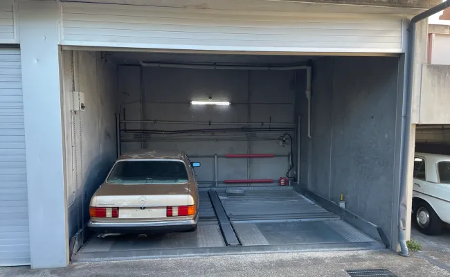 Parking For Rent - Bellevue Hill - Lock Up Garage Close To Bus Stops