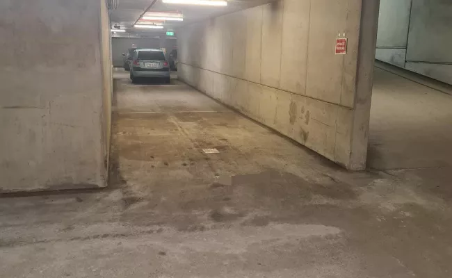 Parking For Rent - Brisbane - Great Indoor Parking In Cbd