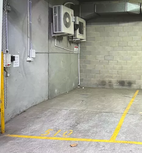 Parking Spaces For Rent - Cbd Melbourne, 550 Flinders Lane - Secure Car Space Near Southern Cross Station.