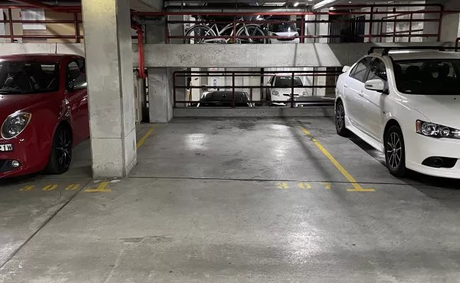 Parking For Rent - Indoor Space 10 Minutes From Cbd