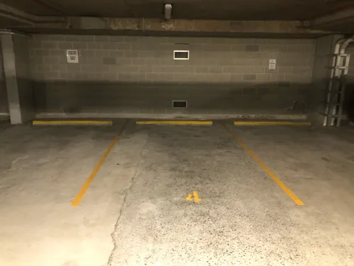 Parking Spaces For Rent - Safe Secure Underground Car Space Near Broadway And Central (uts, Usyd, Tafe, Glebe, Chippendale)