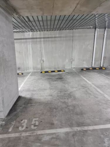 Parking For Rent - Secure Indoor Car Park Queens Lane