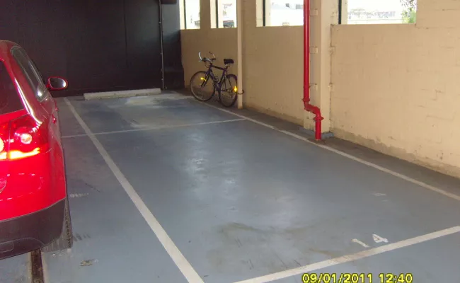 Parking For Rent - Undercover Park In Fitzroy. 150 Metres To City Trams (#96 Or #11)