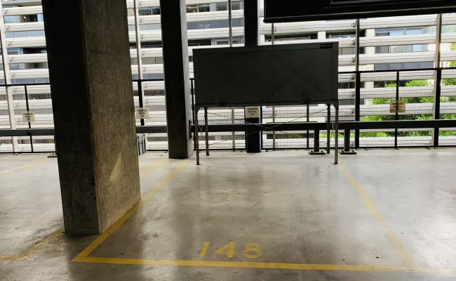 Parking Spaces For Rent - Parking Spot At Docklands Couple Of Minutes From Cbd, Nab,anz,agl, Southern Cross