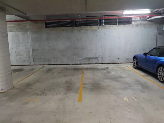 Parking For Rent - Secure Carspace Close To Canberra Centre