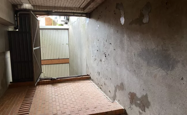 Parking For Rent - Secure Lockup Garage 7 Mins Walk To Bondi Beach