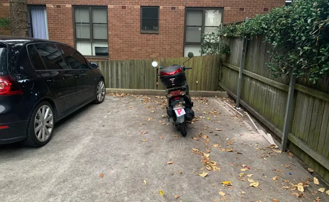 Parking For Rent - Secured Outdoor Car Spot In Bronte