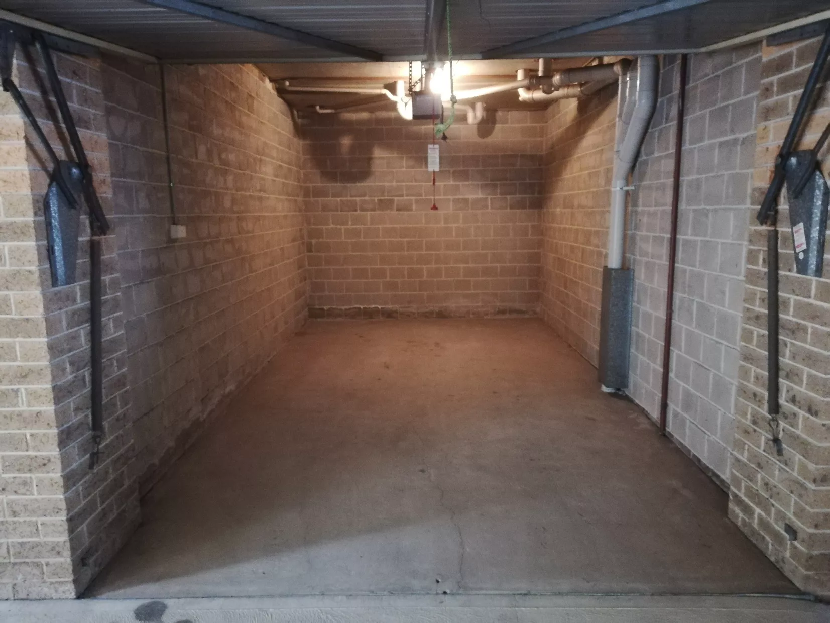 Parking For Rent - Westmead - Private Secure Lock Up Garage Opposite Westmead Hospitals